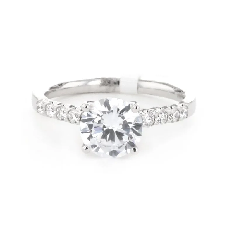 0.28 ctw Diamond Solitaire Engagement Ring