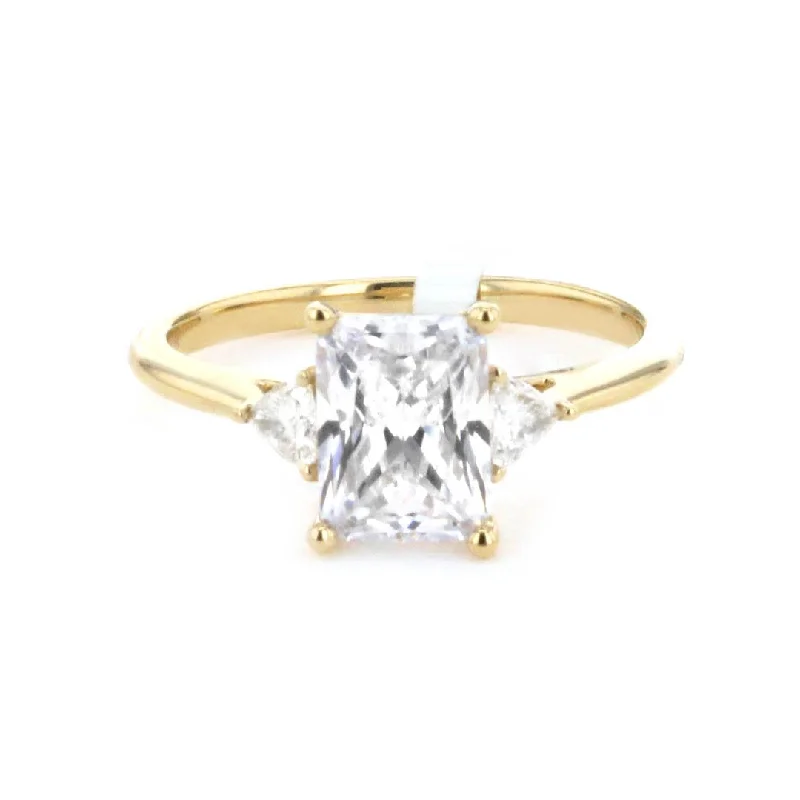 0.21 ctw Diamond Three-Stone Engagement Ring