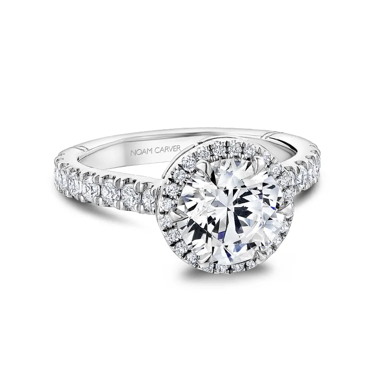 0.70 ctw Diamond Halo Engagement Ring