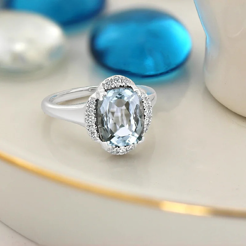 Auriya 2 3/8ct Cushion-cut Aquamarine Halo Diamond Engagement Ring 1/8ctw 14k Gold