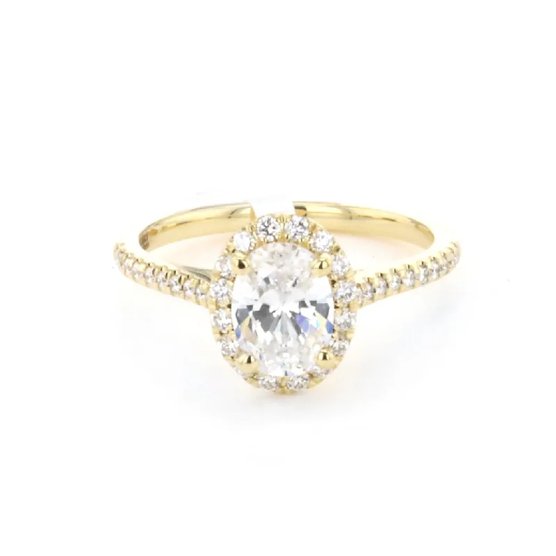 0.27 ctw Diamond Halo Engagement Ring