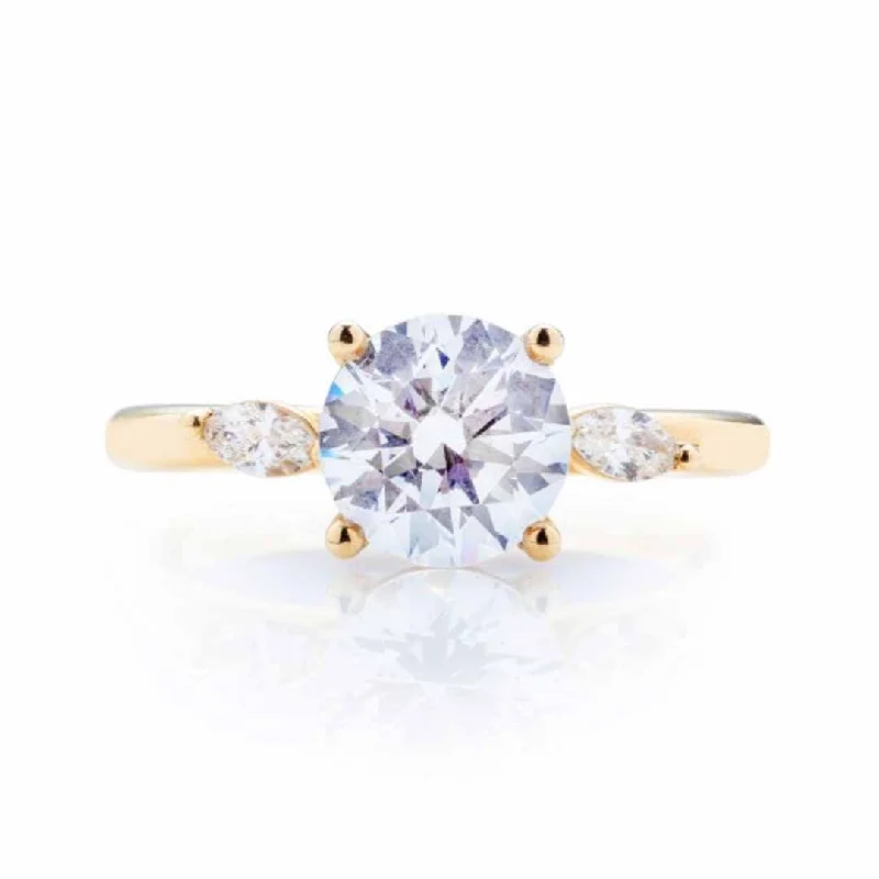 0.15 ctw Diamond Solitaire Engagement Ring